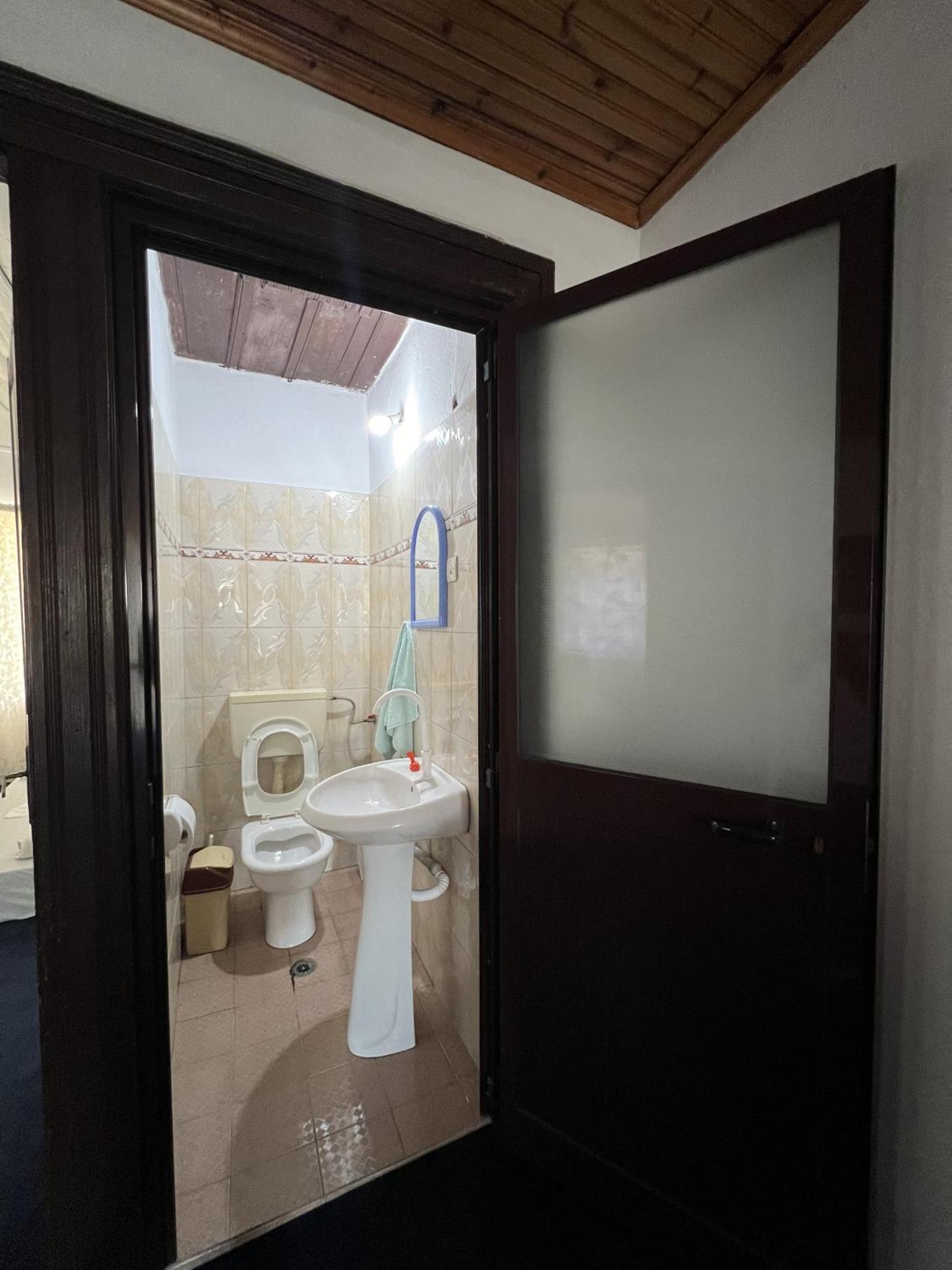 Onetwosleep Guesthouse Shkoder Bagian luar foto